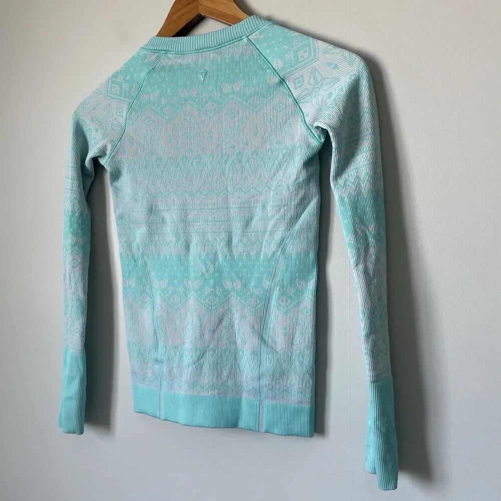 Iviva By Lululemon Girls Teal Swifly Fly Tech Long Sleeve V-Neck Top Blue Sz 10